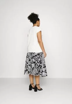 T-Shirt Basic - Off White 10 T-Shirt Basic - Off White -Fashion Verkauf 9959d05113db4896b7aac3ac6b873c50