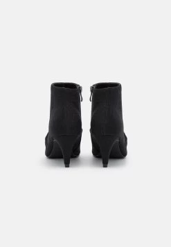 Anna Field Ankle Boot - Black 11 Anna Field Ankle Boot - Black -Fashion Verkauf a4ea8fb18f58420eb55be6a70f425c19