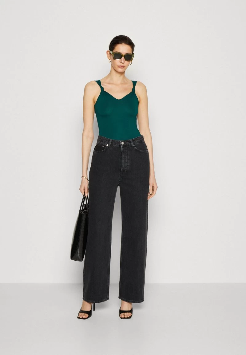 Anna Field Top - Dark Green 4 Anna Field Top - Dark Green – Bild 2