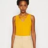 Anna Field Top - Dark Yellow 2 Anna Field Top - Dark Yellow -Fashion Verkauf cabbcd249ee64c2e925d5b94c17e4dc3