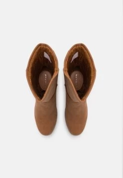 Anna Field WINTER BOOT - Keilstiefelette - Cognac -Fashion Verkauf cffb9f97d1de47db94e1ac2c257045ff